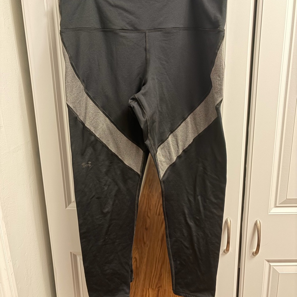 Under Armour Charcoal and Black Leggings